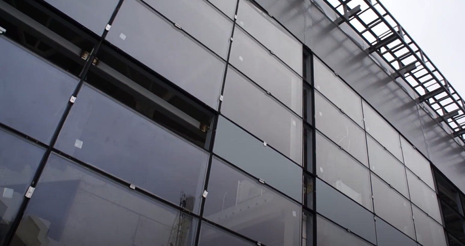 Алюминиевые фасады для коммерческого здания